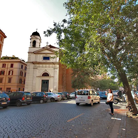 לינה וארוחת בוקר Happy Seasons *